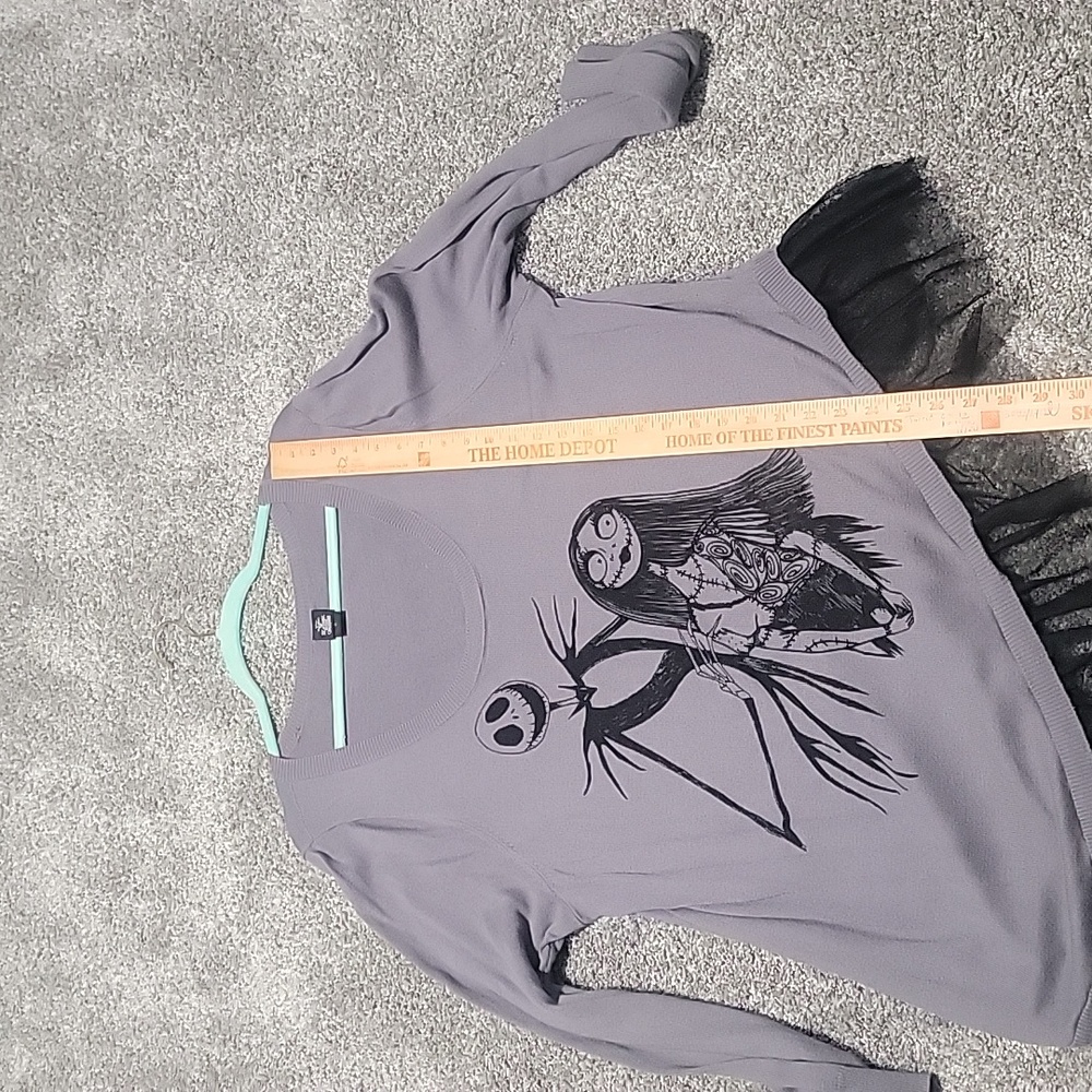 Torrid Disney The Nightmare before Christmas sweater 22/24 - Picture 6 of 7